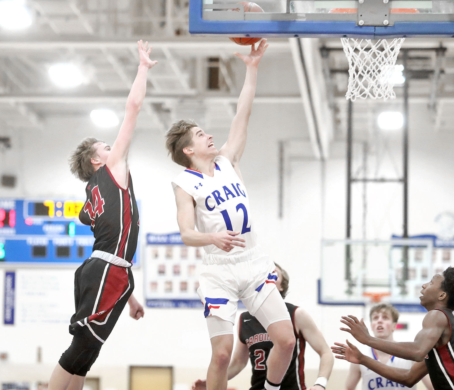 Craig boys top Middleton